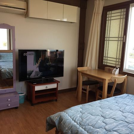 Galaxy Homehouse Jeju Dış mekan fotoğraf